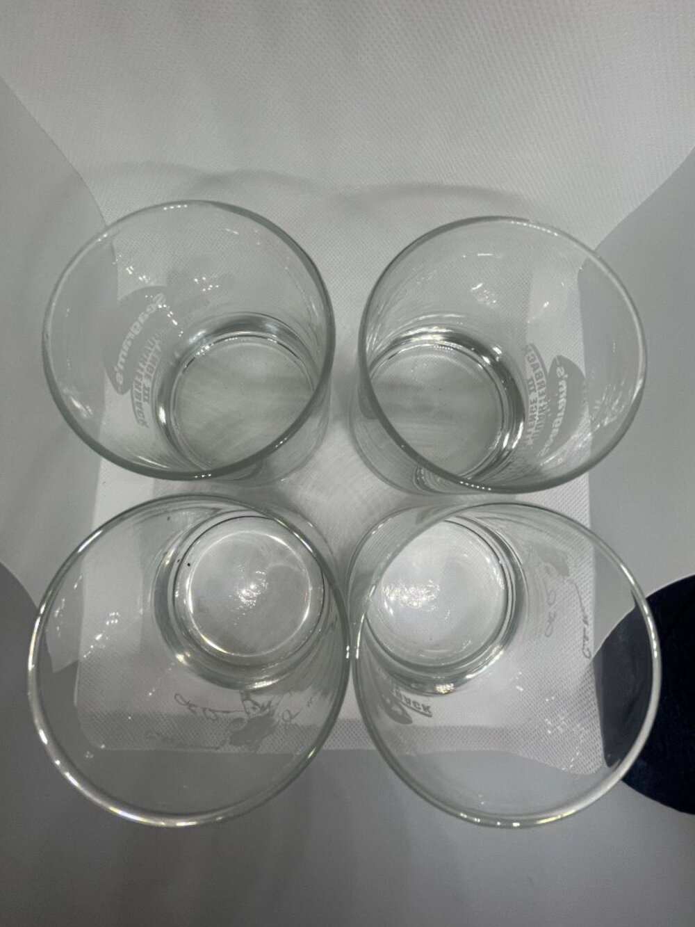 Seagram’s Golden Quarterback Challenge III Rocks Glass Set of 4 - Picture 3 of 9